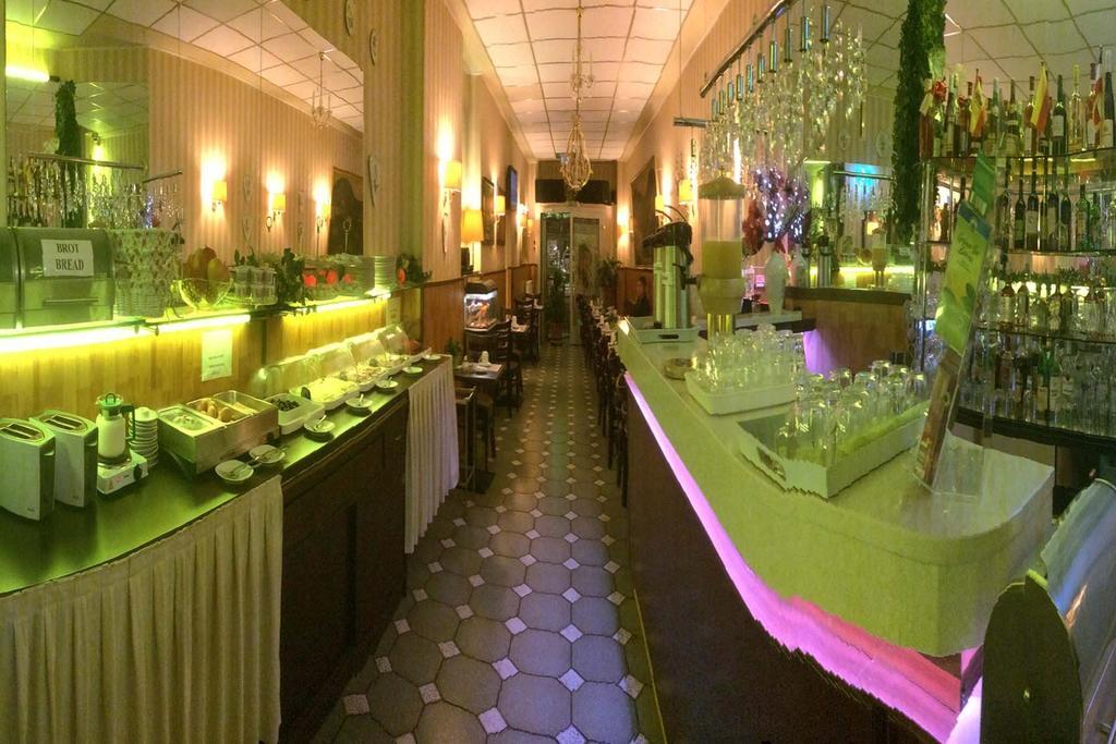 Apollo Hotel Frankfurt am Main Bagian luar foto